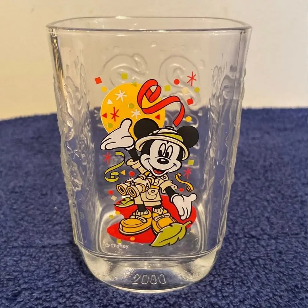 Vintage Disney World McDonald's Millennium Year 2000 Collector Glasses